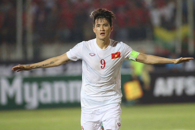AFC vinh danh Công Vinh là 1 trong 5 huyền thoại của bóng đá Đông Nam Á